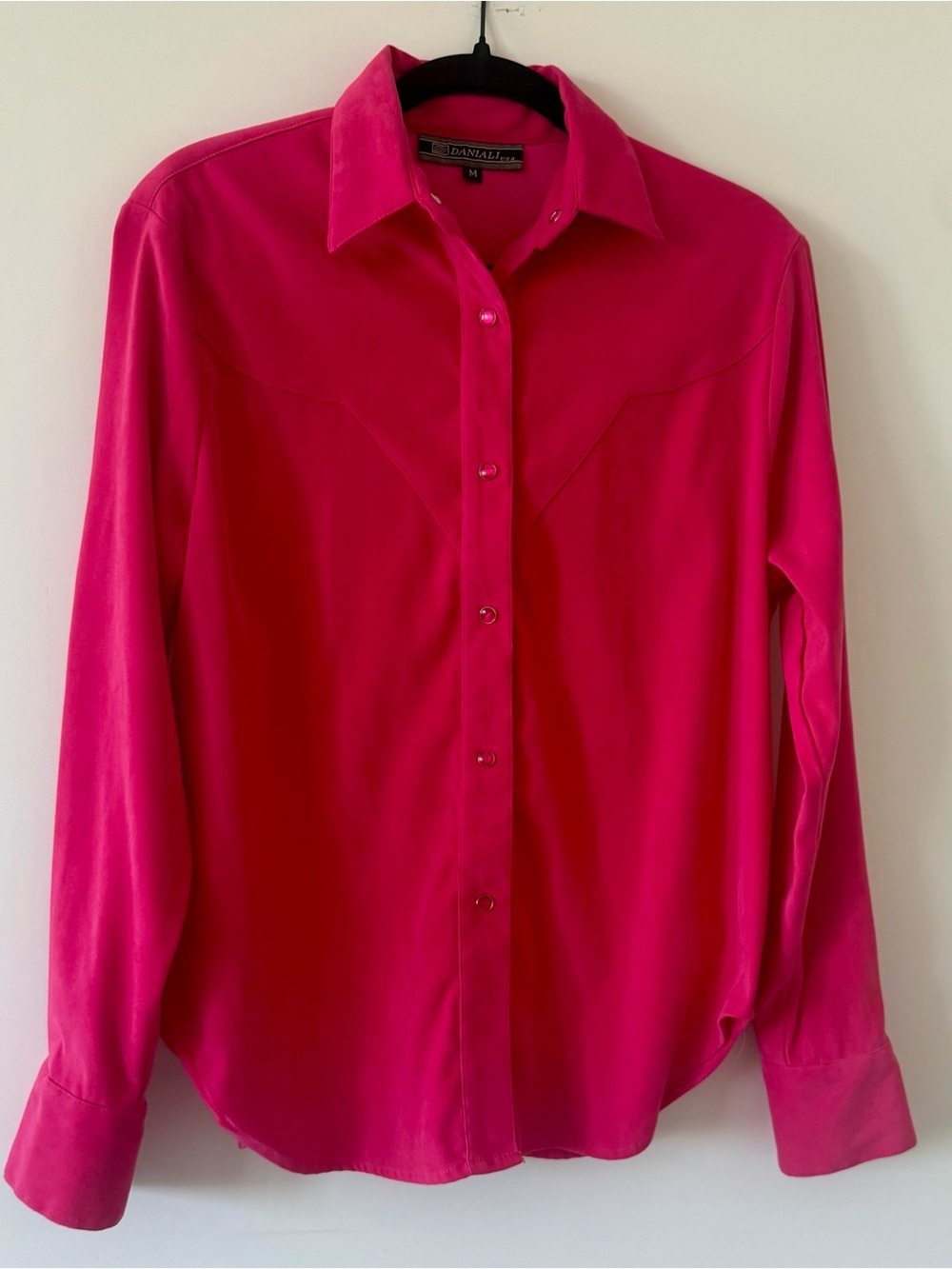 Vintage Daniali USA hot pink Western snap-front shirt in soft faux suede size M